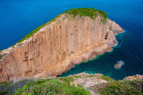 破边洲海蚀柱与蓝色海岸